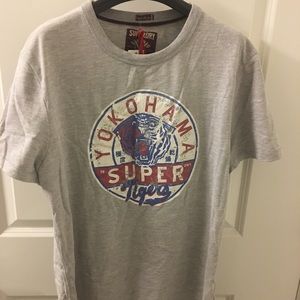 Superdry T-shirt